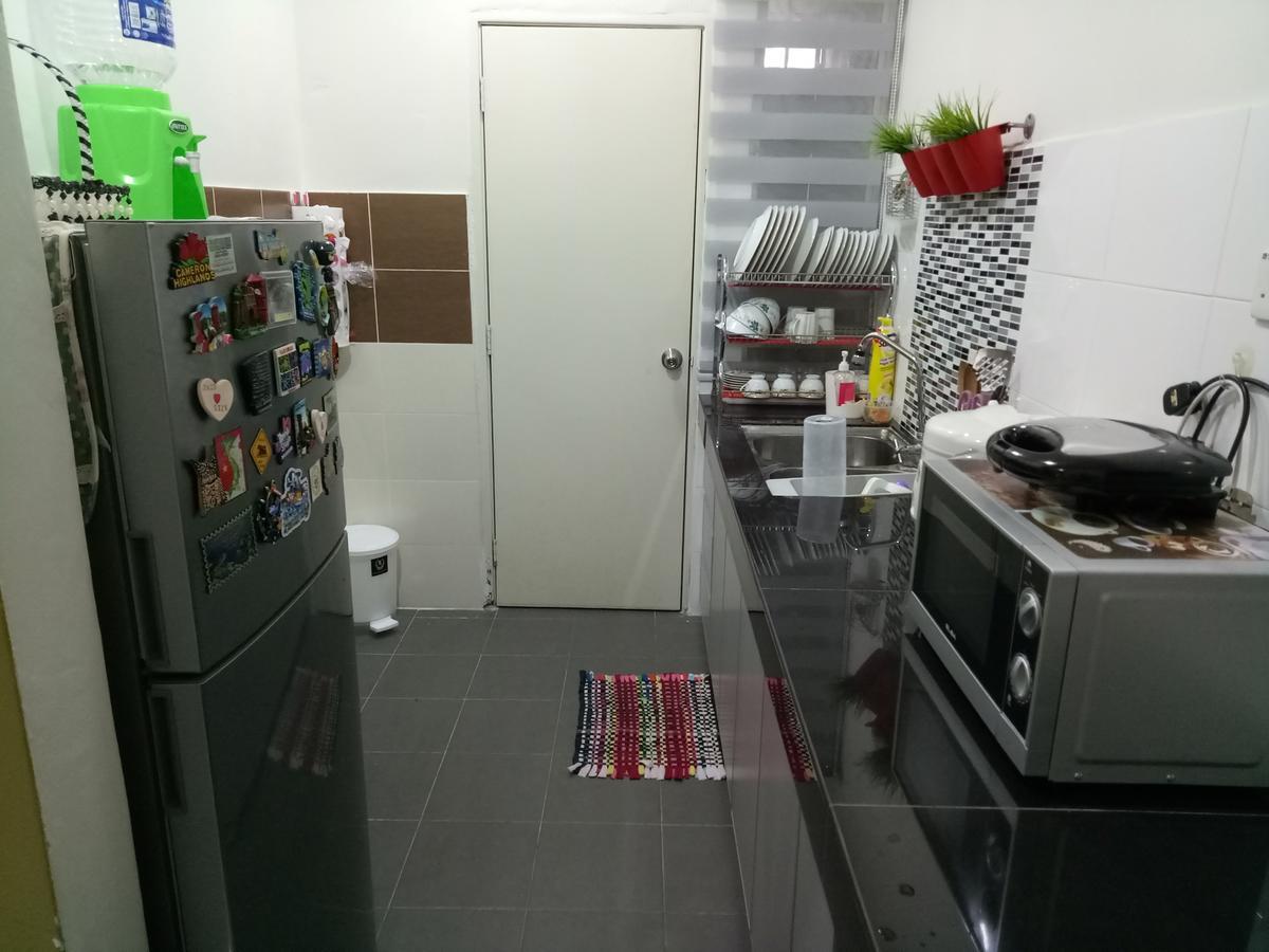 Miker Homestay Seri Iskandar Luaran gambar