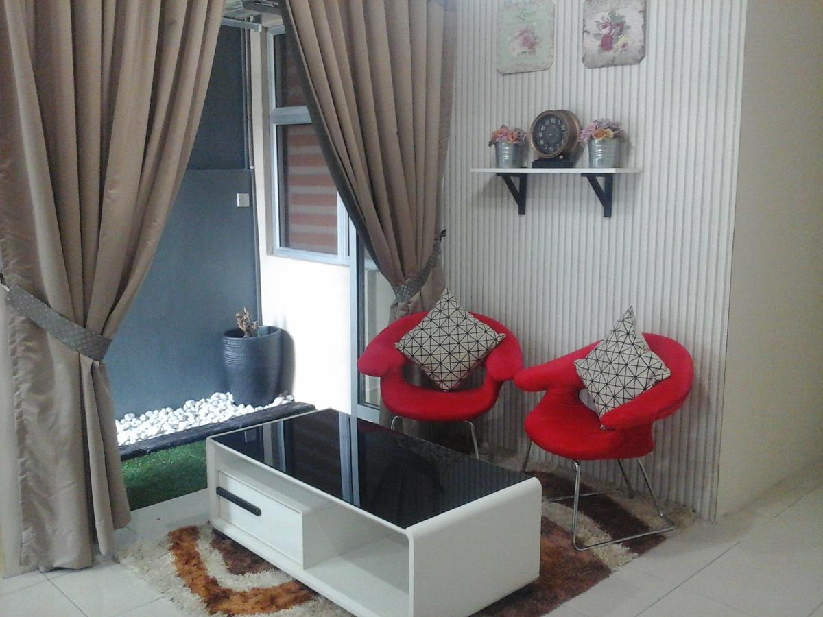 Miker Homestay Seri Iskandar Luaran gambar