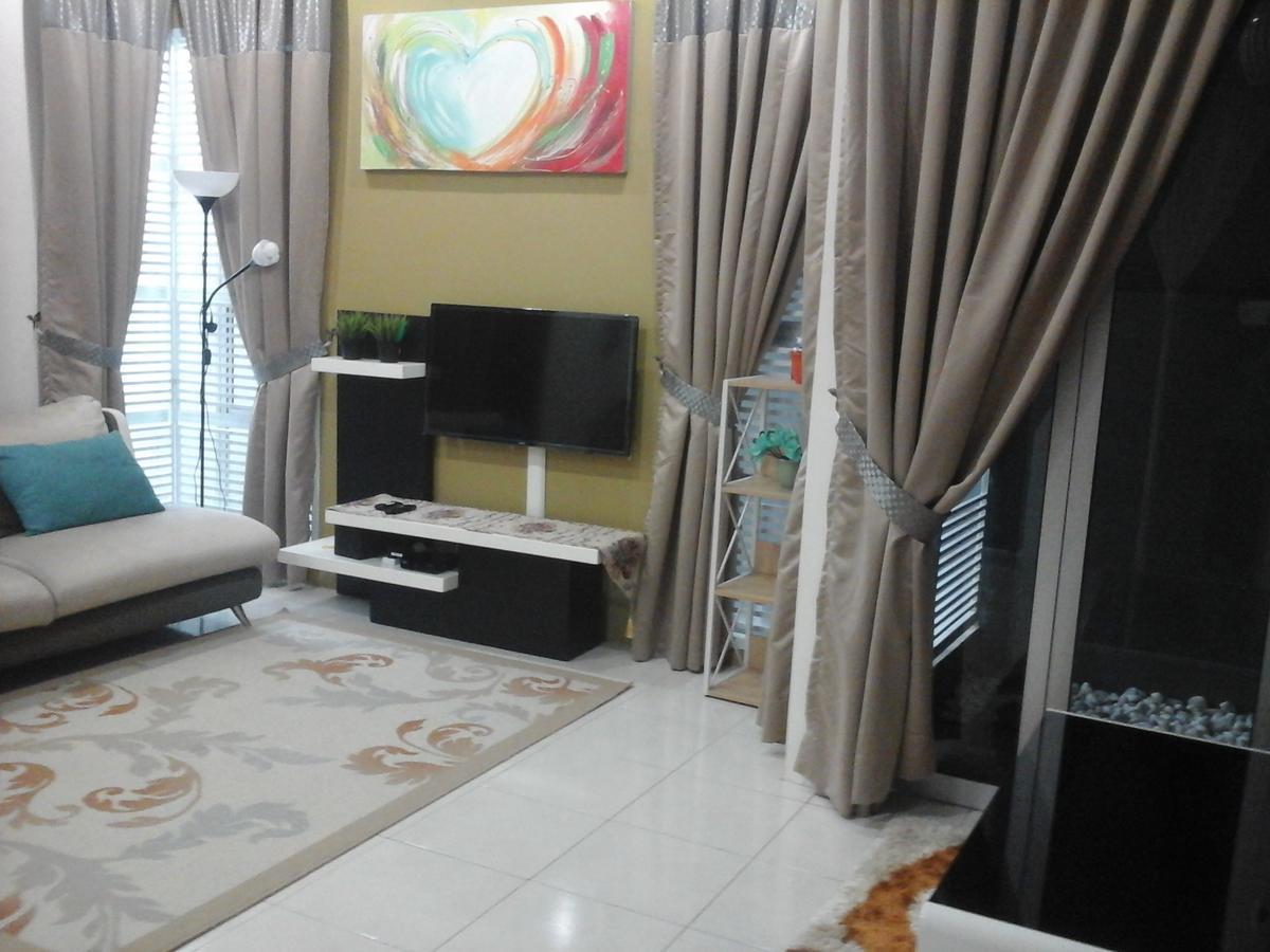 Miker Homestay Seri Iskandar Luaran gambar