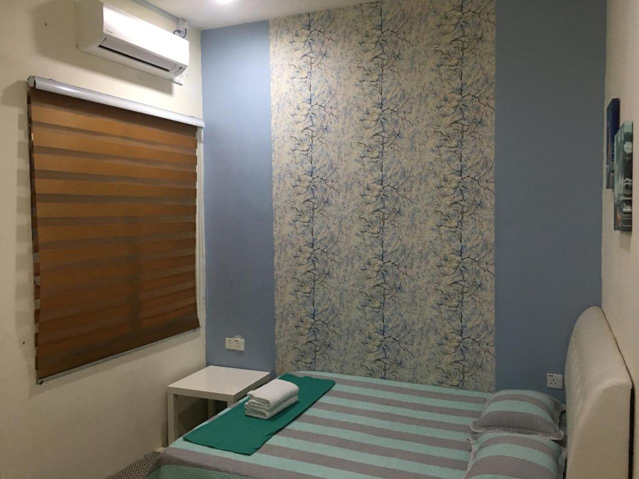 Miker Homestay Seri Iskandar Luaran gambar